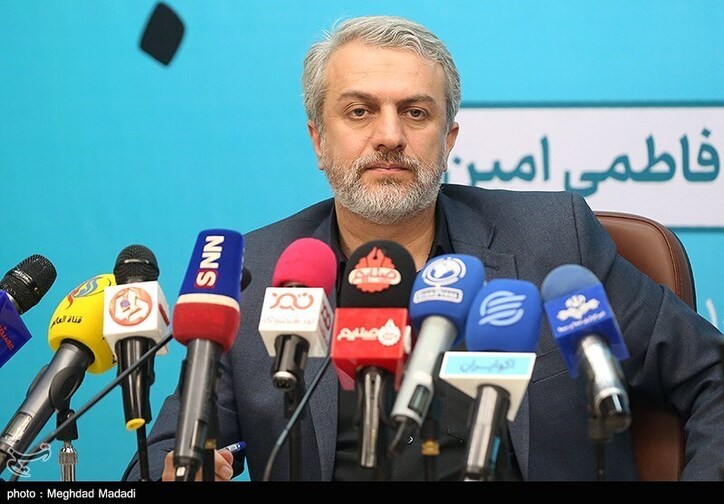 فاطمی‌امین: دولت موانع واردات خودرو را برطرف می‌کند