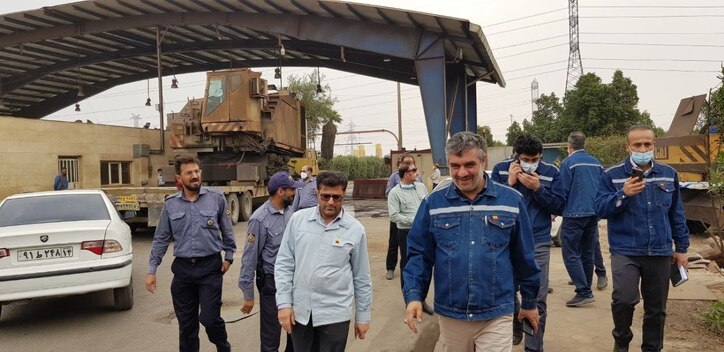 بازدید معاون منابع انسانی و امور اجتماعی از پروژه احداث اتاق کنترل ورود و خروج کالا از درب شماره ۲ شرکت فولاد خوزستان