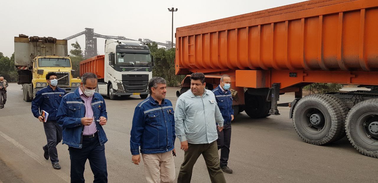 بازدید معاون منابع انسانی و امور اجتماعی از پروژه احداث اتاق کنترل ورود و خروج کالا از درب شماره ۲ شرکت فولاد خوزستان بازدید معاون منابع انسانی و امور اجتماعی از پروژه احداث اتاق کنترل ورود و خروج کالا از درب شماره ۲ شرکت فولاد خوزستان
