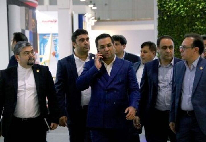 استقبال گسترده از غرفه فولاد غدیر نی‌ریز در نمایشگاه کیش