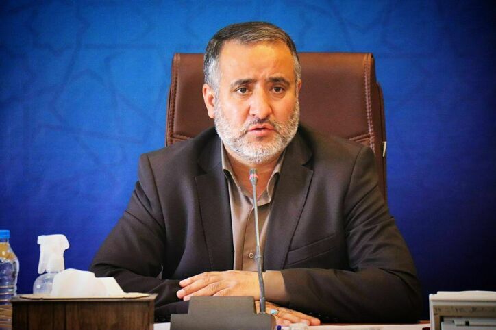 نیروی انسانی مورد نیاز در معادن از روستا‌های مجاور تامین شود