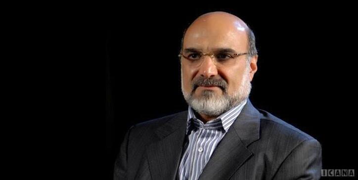 فعالیت پتروشیمی‌ها در ایران تفاوتی با خام‌فروشی ندارد/ اقدام خاصی برای تکمیل زنجیره ارزش افزوده در پایین دست پتروشیمی انجام نشده است