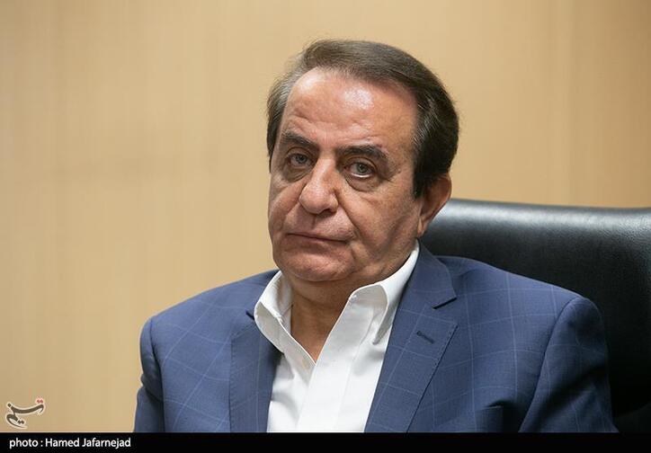 آغاز ریزش قیمت‌ها در بازار طلا و سکه/ روند صعودی قیمت ارز متوقف شد