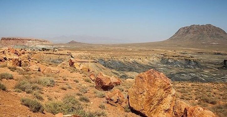 ۱۰ معدن غیرفعال در استان زنجان احیا شد