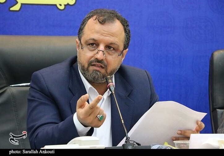 بانک‌های خصوصی نباید به زیان اقتصاد عمل کنند