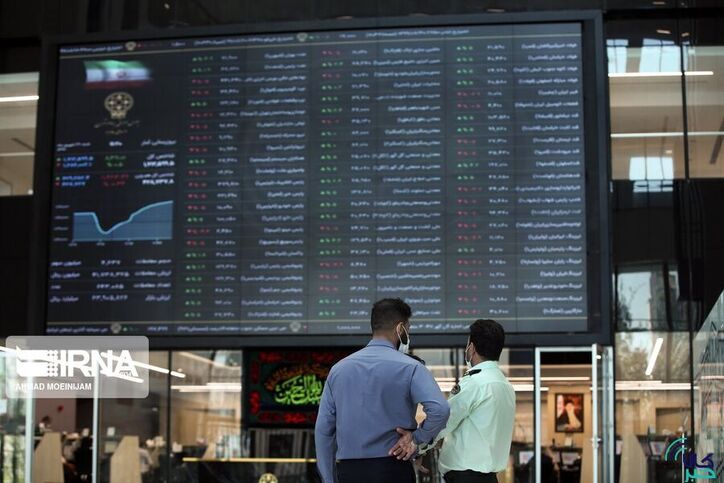 بودجه ۱۴۰۲ سکوی حمایت از بورس