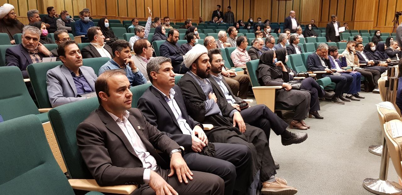 از دانشگاه علمی و کاربردی شرکت فولاد خوزستان به عنوان دانشگاه برتر استان تقدیر شد از دانشگاه علمی و کاربردی شرکت فولاد خوزستان به عنوان دانشگاه برتر استان تقدیر شد