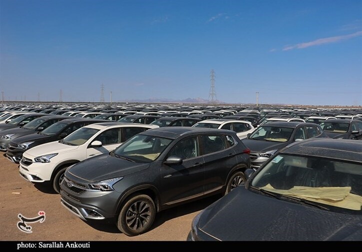 دپوی ۳۴هزار خودرو در کارخانجات خودروسازی بم/ گمرک اجازه ترخیص نمی‌دهد + فیلم و عکس