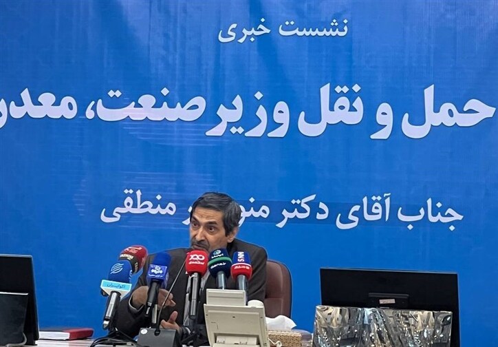 منطقی: تحولات سیاسی در وزارت صمت با واردات خودرو مرتبط نیست/ خودرو‌های وارداتی ۲۰۰ میلیونی در راه است