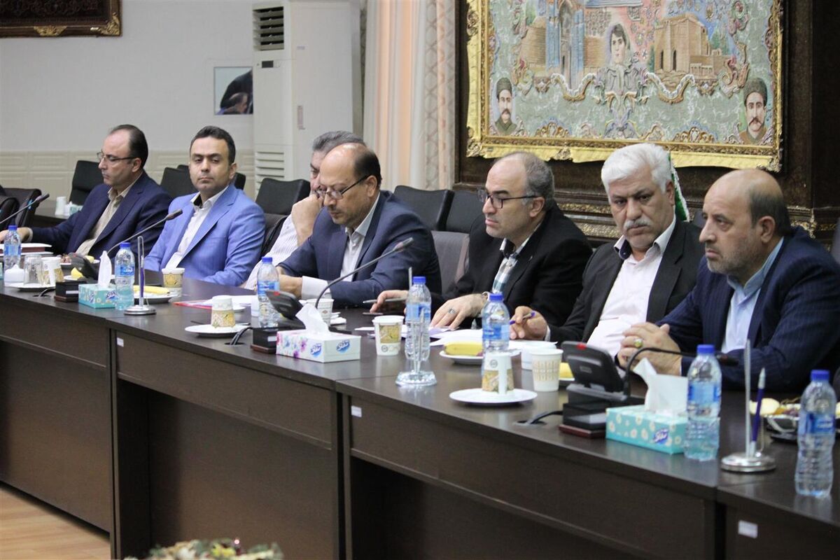 نبود شرکتهای بزرگ لجستیکی توجه به ترانزیت توسعه تجارت را به دنبال دارد نبود شرکتهای بزرگ لجستیکی توجه به ترانزیت توسعه تجارت را به دنبال دارد