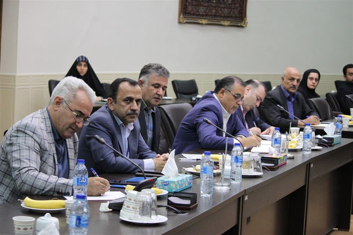نبود شرکتهای بزرگ لجستیکی توجه به ترانزیت توسعه تجارت را به دنبال دارد نبود شرکتهای بزرگ لجستیکی توجه به ترانزیت توسعه تجارت را به دنبال دارد