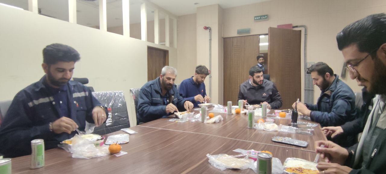 نشست صمیمی مدیران سیمیدکو با کارکنان کارخانه گندله سازی شهید سلیمانی