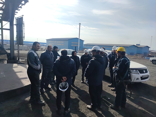 دیدار صمیمی مدیران سیمیدکو با کارکنان و کارگران کارخانه کنسانتره سازی