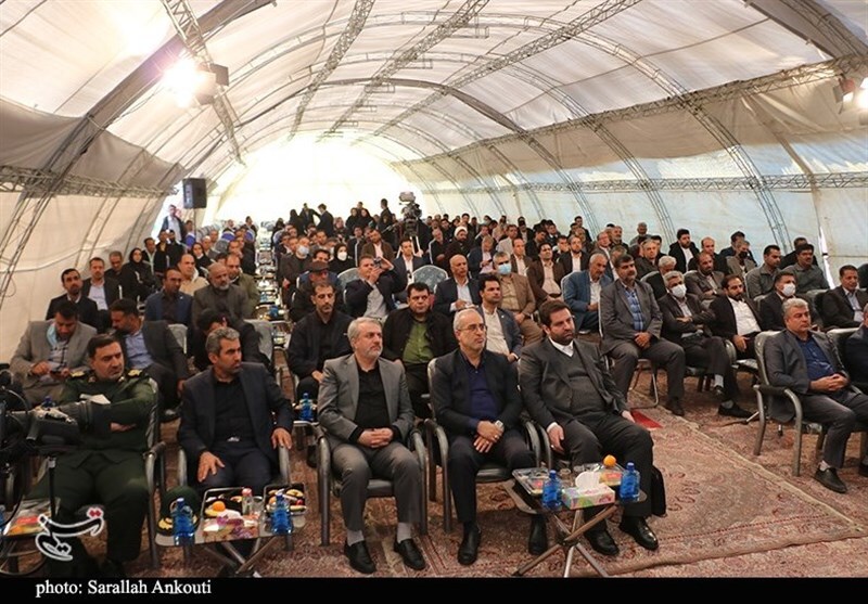 احداث نخستین کارخانه تولید لاستیکهای فوق سنگین ایران در کرمان آغاز شد + تصاویر احداث نخستین کارخانه تولید لاستیکهای فوق سنگین ایران در کرمان آغاز شد + تصاویر