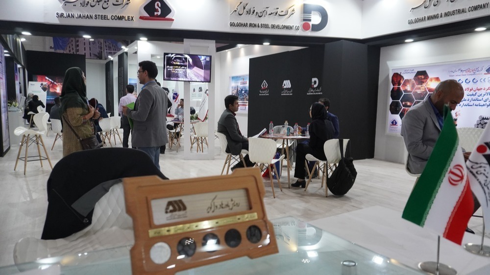 حضور فعال شرکت توسعه آهن و فولاد گل گهر در همایش و نمایشگاه سمپوزیوم فولاد ۱۴۰۱ حضور فعال شرکت توسعه آهن و فولاد گل گهر در همایش و نمایشگاه سمپوزیوم فولاد ۱۴۰۱