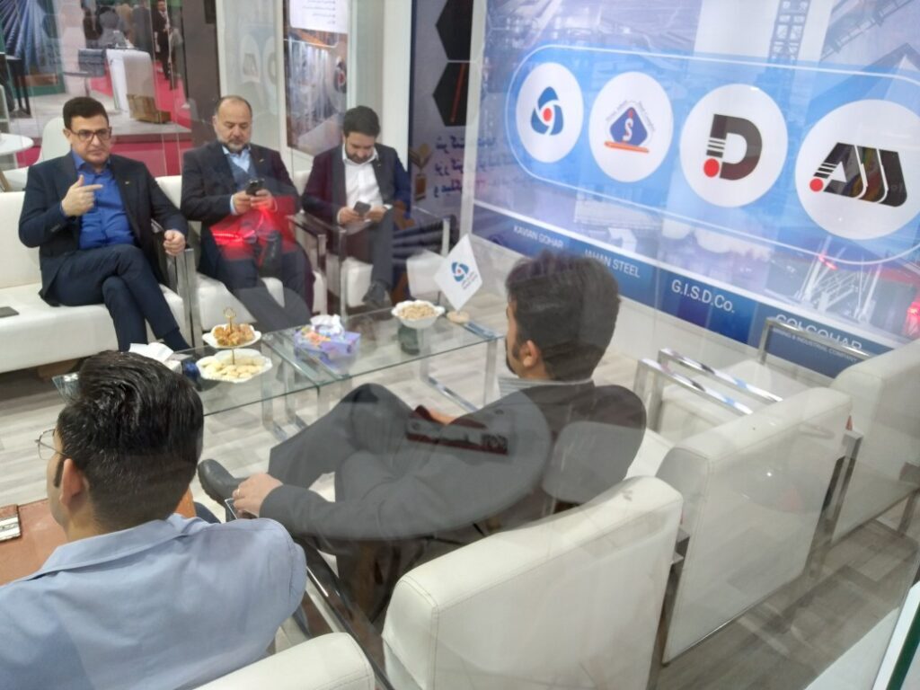 حضور پررنگ شرکت توسعه آهن و فولاد گل گهر در نمایشگاه ایران متافو