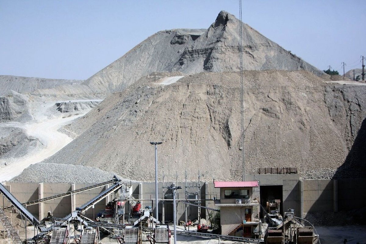 کاهش تورم تولیدکننده بخش معدن در دولت رئیسی در اثر سیاستها و تدبیر متولیان معدن کشور کاهش تورم تولیدکننده بخش معدن در دولت رئیسی در اثر سیاستها و تدبیر متولیان معدن کشور