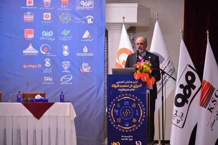 ۱۰ درصد گاز کشور برای سرپا نگه داشتن صنعت فولاد در زمستان کافی نیست/باید با مدیریت مؤثر مشکلات فولادسازان کشور حل شود