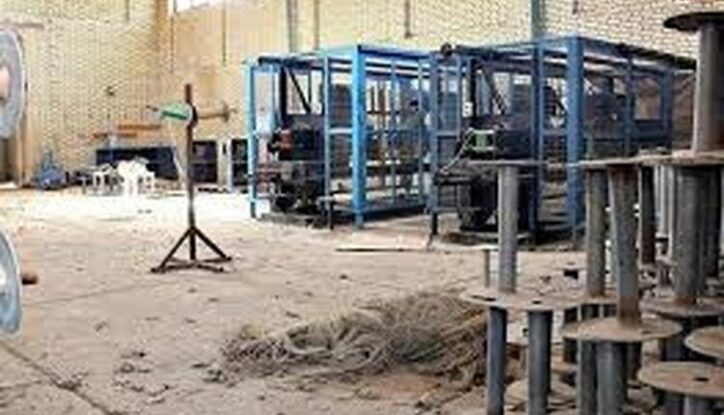 بررسی مشکلات واحد‌های صنعتی راکد استان و بازگرداندن آن‌ها به چرخه تولید
