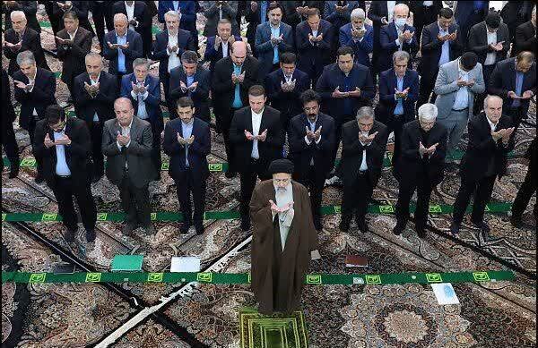 گزارش مدیرعامل ذوب آهن اصفهان به رییس جمهور گزارش مدیرعامل ذوب آهن اصفهان به رییس جمهور