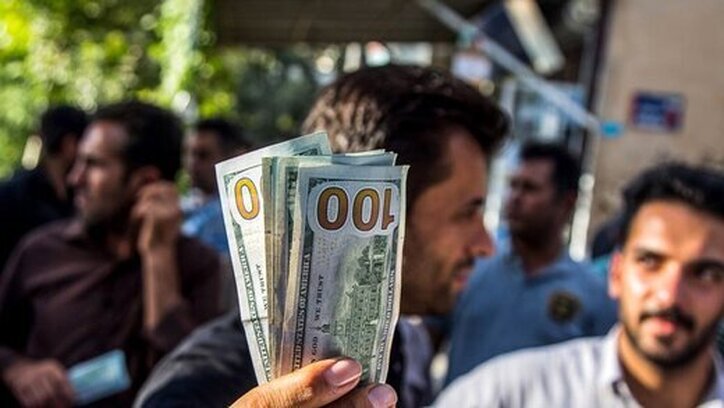 منتظر بازگشت نرخ ارز باشید
