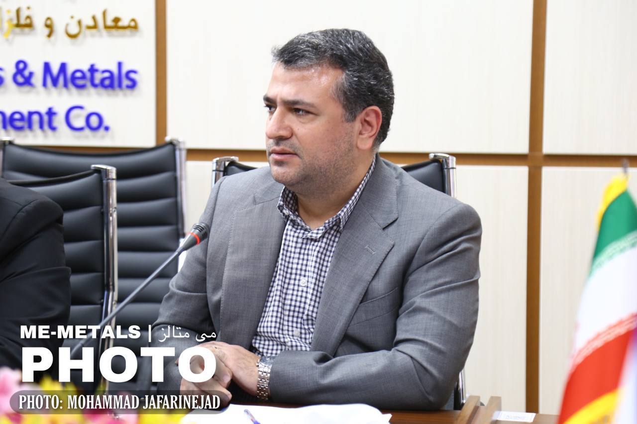 خیز &laquo;معدنکار باختر&raquo; برای ورود به بورس