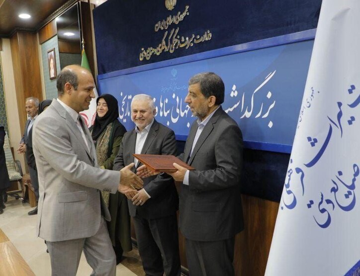 تجلیل از گل‌گهر برای انجام مسوولیت اجتماعی در حوزه میراث فرهنگی