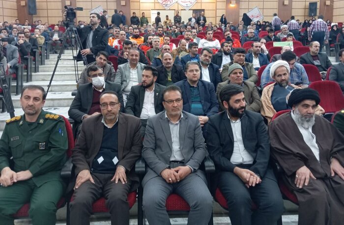 وزارت صمت در تلاش برای رفع مشکلات تامین مواد اولیه تولید فولاد است وزارت صمت در تلاش برای رفع مشکلات تامین مواد اولیه تولید فولاد است