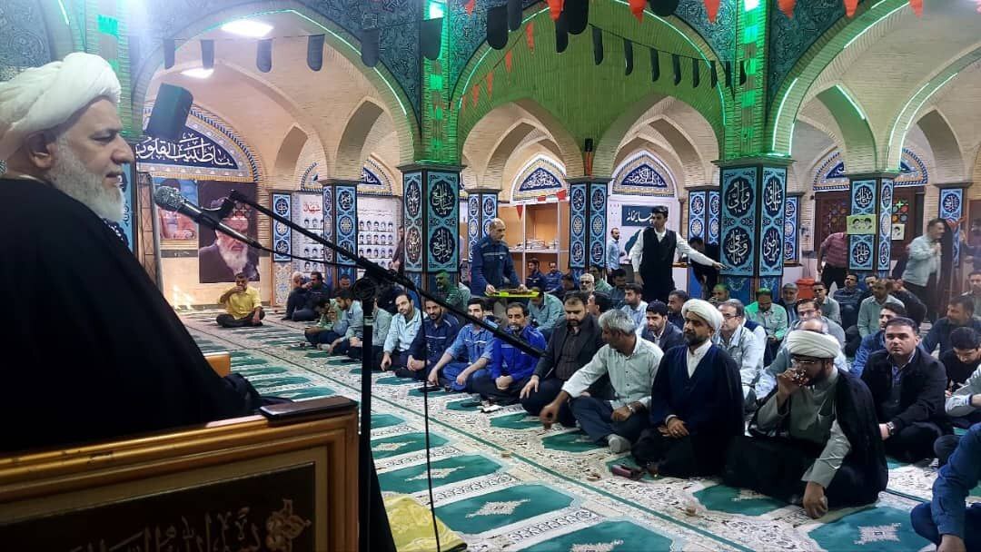 بزرگداشت حماسه نهم دیماه در فولاد خوزستان برگزار شد بزرگداشت حماسه نهم دیماه در فولاد خوزستان برگزار شد