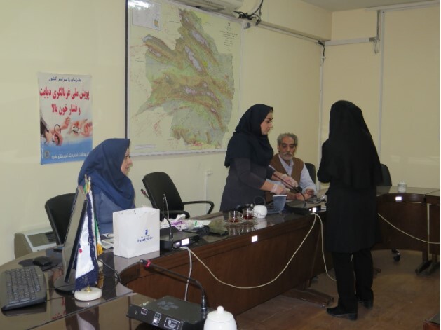 اجرای برنامه پویش غربالگری فشارخون و دیابت در اداره‌کل زمین‌شناسی و اکتشافات‌ معدنی منطقه شمال‌شرق