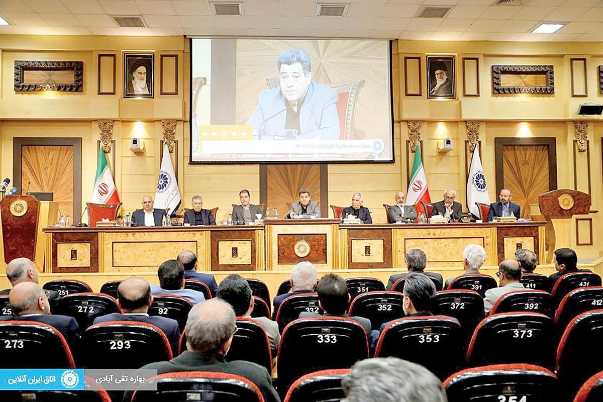 طناب‌کشی دولت و اتاق بازرگانی
