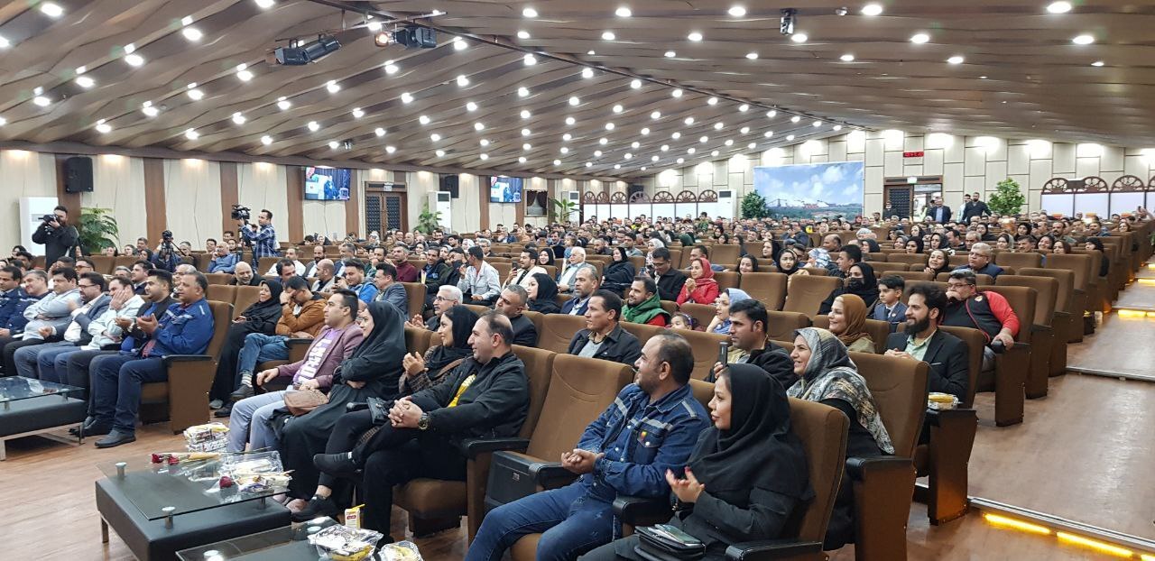 همایش بزرگ تجلیل و تکریم پاکبانان فولاد خوزستان همایش بزرگ تجلیل و تکریم پاکبانان فولاد خوزستان