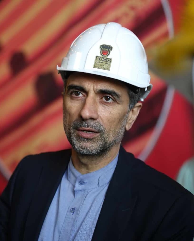 آغاز ریل‌گذاری خط ۳ قطار شهری مشهد با ریل ذوب آهن اصفهان