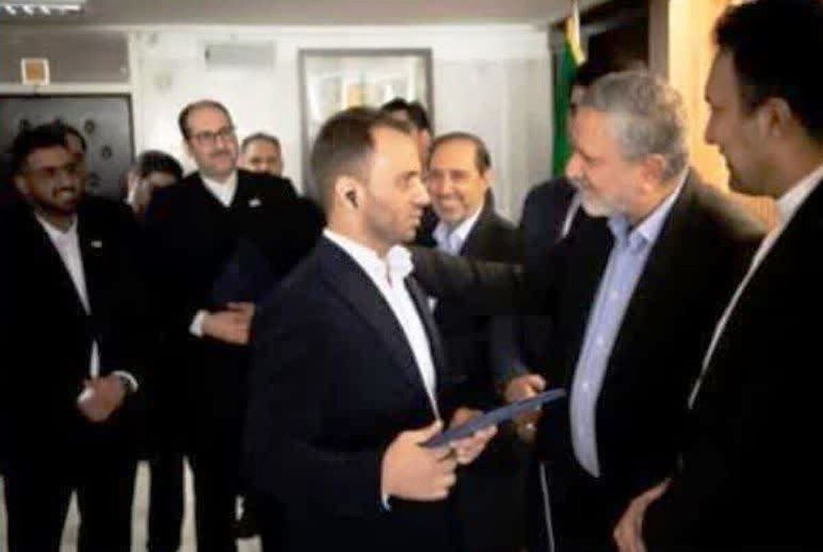 تقدیر وزیر تعاون، كار و رفاه اجتماعی از افتخار آفرین ذوب آهنی در مسابقات بین‌المللی مهارت