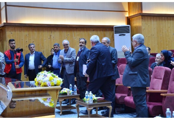 حضور معاون وزیر صمت و رئیس سازمان زمینشناسی و اکتشافات معدنی کشور در رویداد بینالمللی هیدروژن حضور معاون وزیر صمت و رئیس سازمان زمینشناسی و اکتشافات معدنی کشور در رویداد بینالمللی هیدروژن