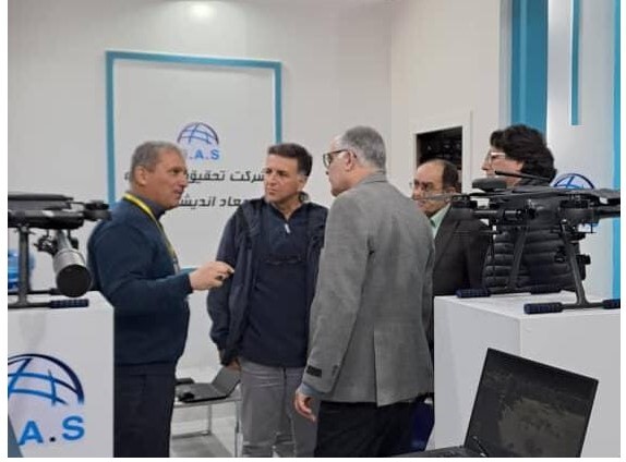 حضور رئیس سازمان زمینشناسی و اکتشافات معدنی کشور در نمایشگاه بینالمللی ایران ژئو حضور رئیس سازمان زمینشناسی و اکتشافات معدنی کشور در نمایشگاه بینالمللی ایران ژئو
