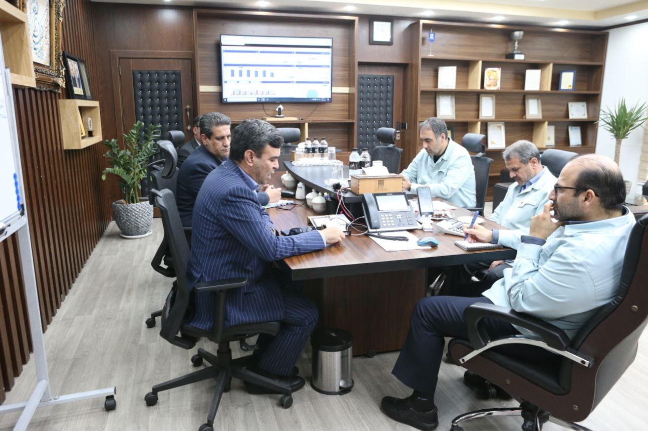 اعلام آمادگی برای کمک به توسعه شرکت فولاد خوزستان اعلام آمادگی برای کمک به توسعه شرکت فولاد خوزستان