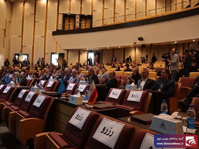 برگزاری نخستین همایش تامین مالی و سرمایهگذاری صنعت پتروشیمی؛ بدون حضور رئیس سازمان بورس برگزاری نخستین همایش تامین مالی و سرمایهگذاری صنعت پتروشیمی؛ بدون حضور رئیس سازمان بورس