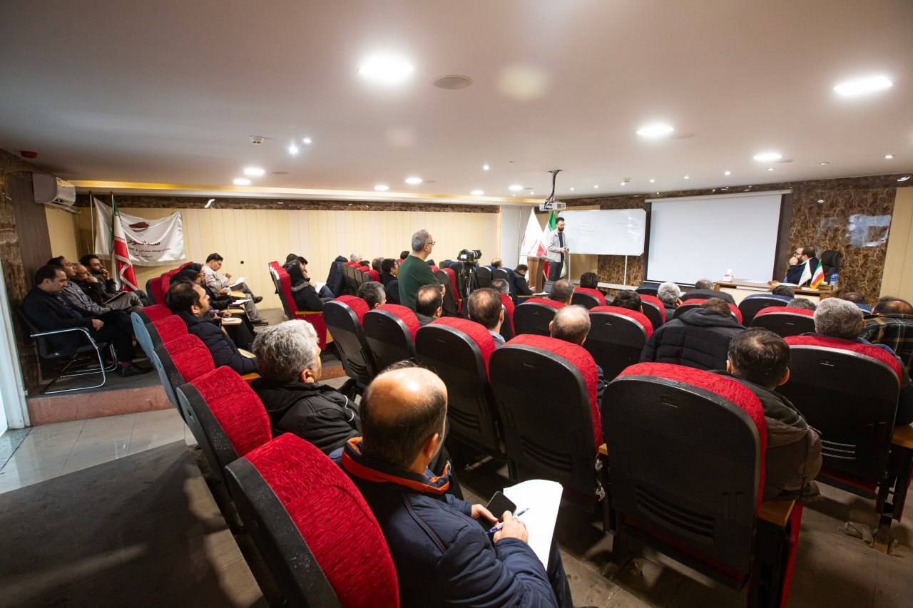 مدیرعامل «کنور» از مجتمع همدان بازدید کرد