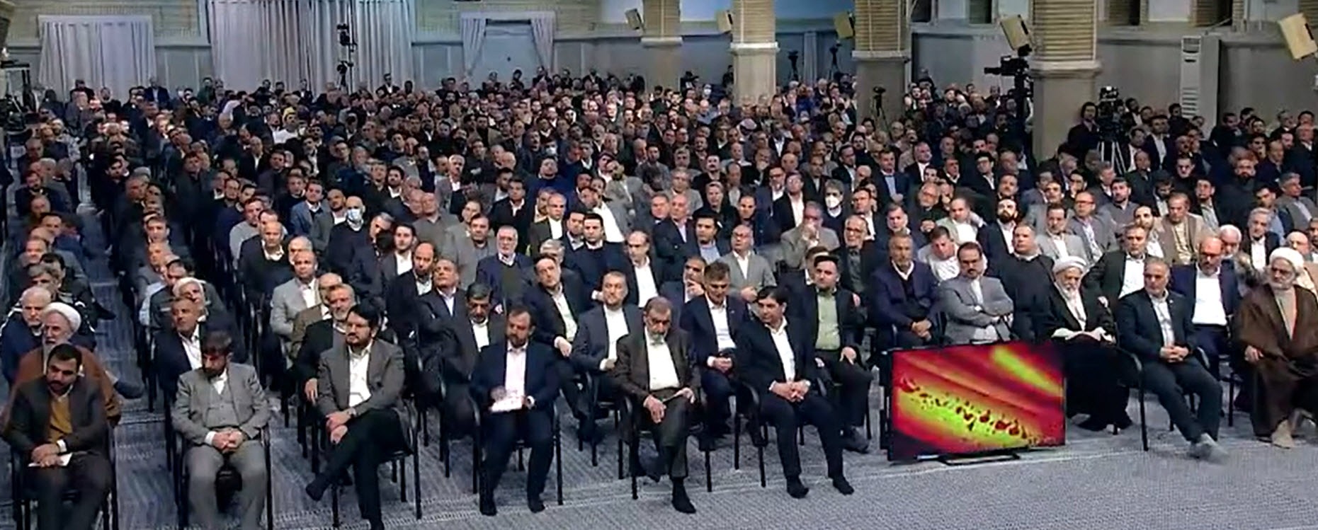 پیشنهاد تشکیل بانکهای سرمایهگذاری توسط مدیرعامل میدکو پیشنهاد تشکیل بانکهای سرمایهگذاری توسط مدیرعامل میدکو