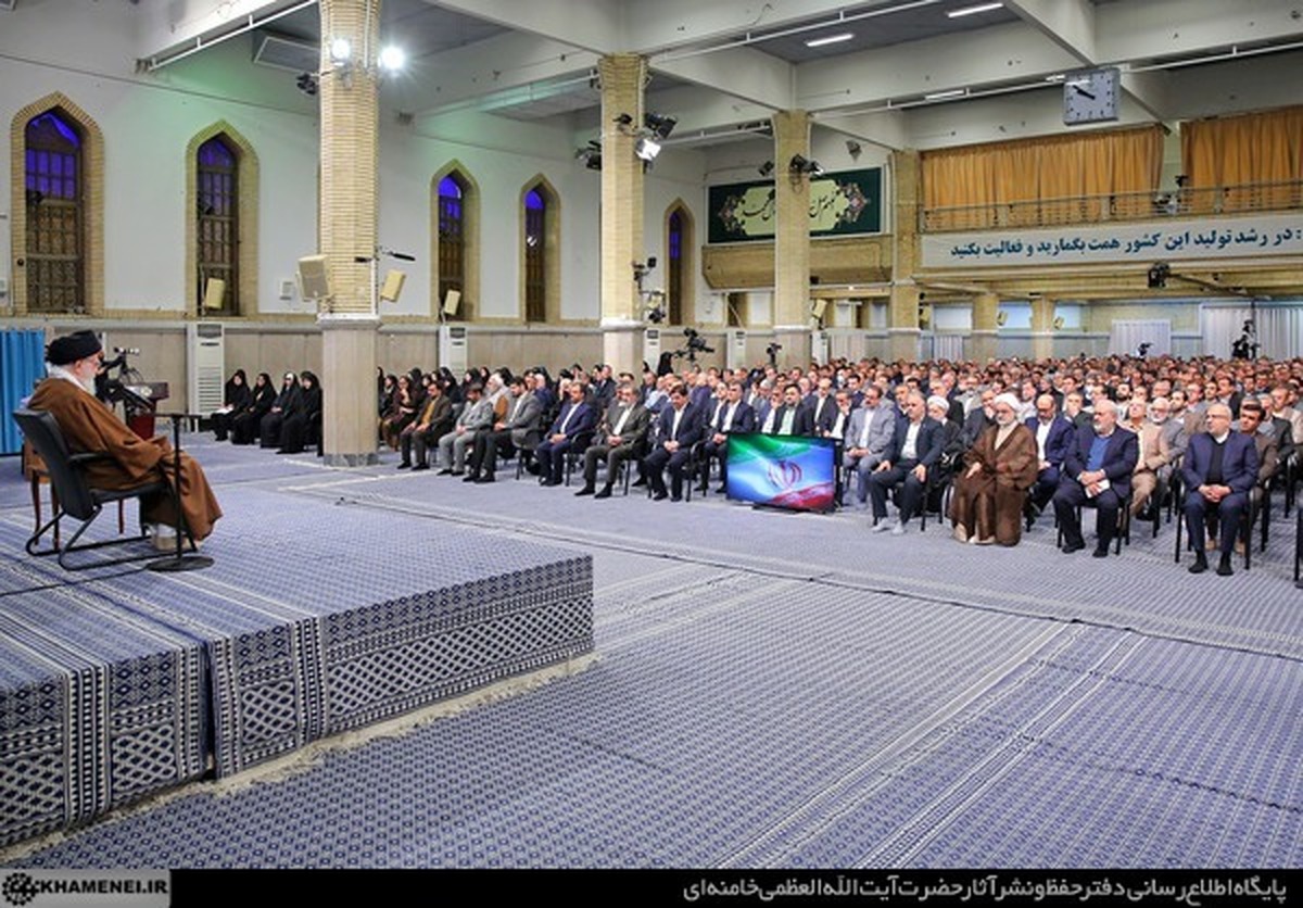 بیانات رهبر معظم انقلاب در دیدار تولیدکنندگان و فعالان اقتصادی