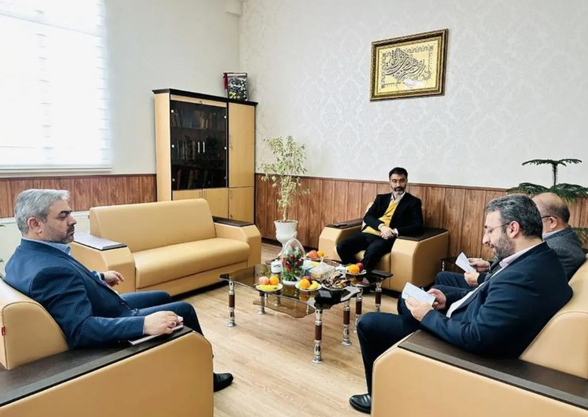 اقدام دادستانی سمنان در حل مشکلات صنفی کارگران معدن زغال سنگ طزره