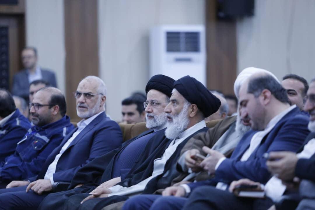 بزرگترین کارخانه آهن اسفنجی کشور در فولاد خوزستان افتتاح شد بزرگترین کارخانه آهن اسفنجی کشور در فولاد خوزستان افتتاح شد
