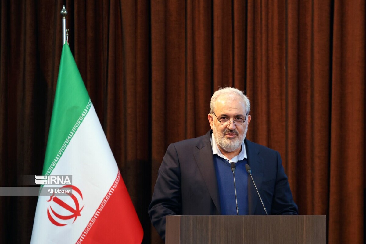 افتتاح بزرگ‌ترین کارخانه آهن اسفنجی خاورمیانه در شرکت فولاد خوزستان