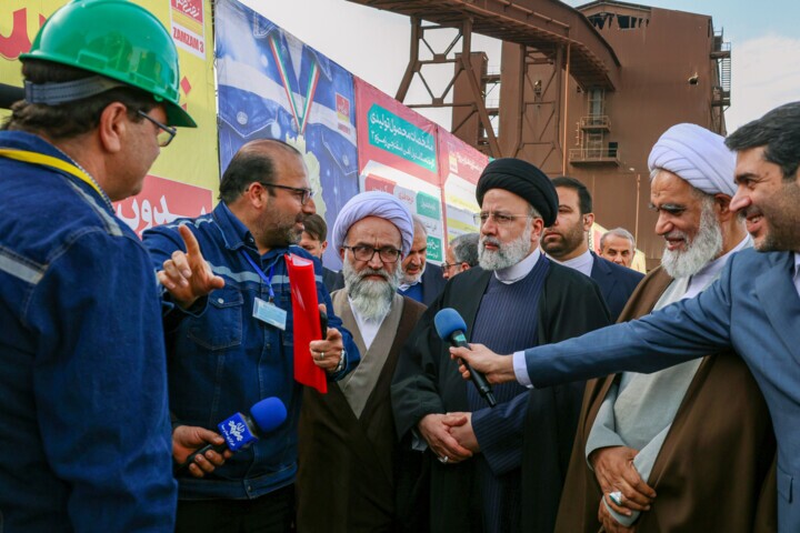 افتتاح بزرگترین کارخانه آهن اسفنجی خاورمیانه در شرکت فولاد خوزستان افتتاح بزرگترین کارخانه آهن اسفنجی خاورمیانه در شرکت فولاد خوزستان
