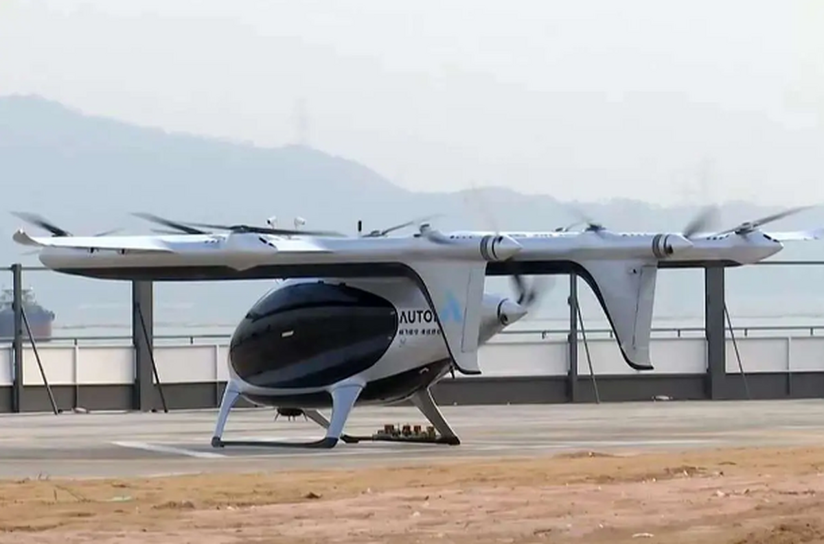 پرواز موفقیت‌آمیز تاکسی پرنده در چین/ پکن به حمل‌ونقل هوایی در ارتفاع پایین می‌اندیشد