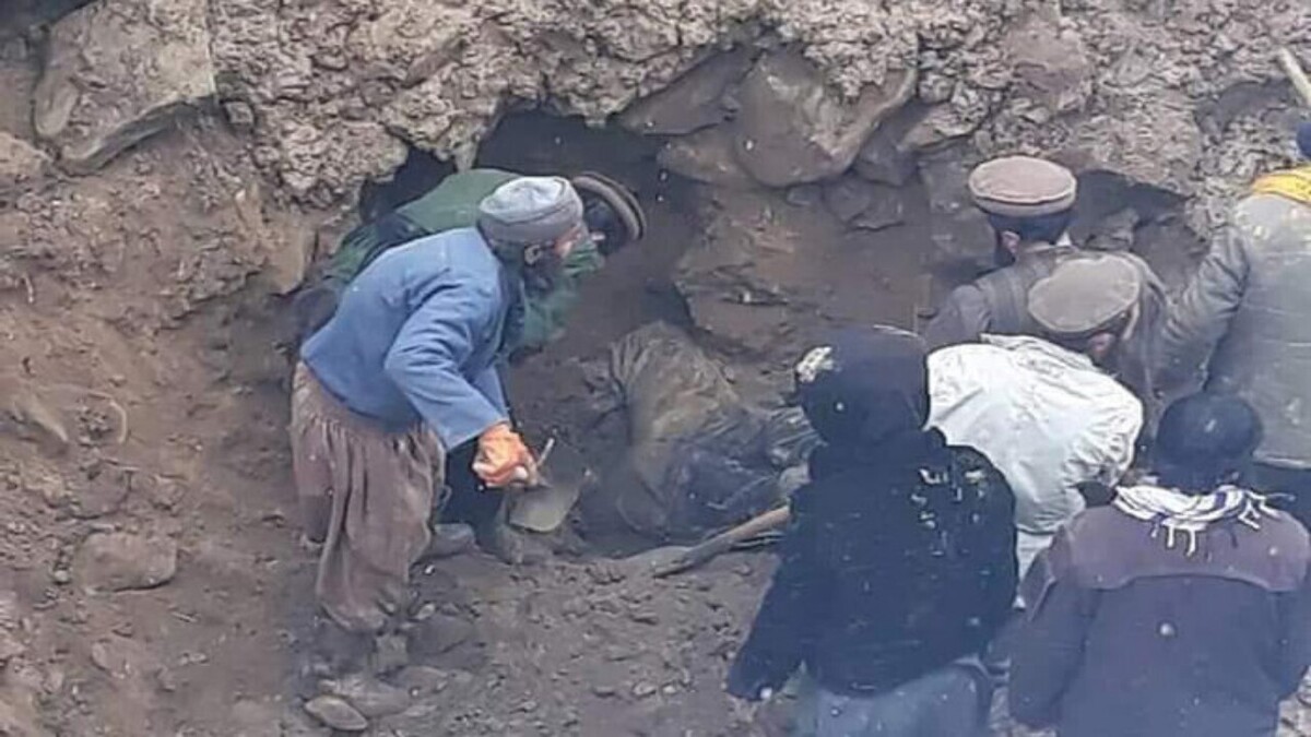 ریزش معدن طلا در بدخشان