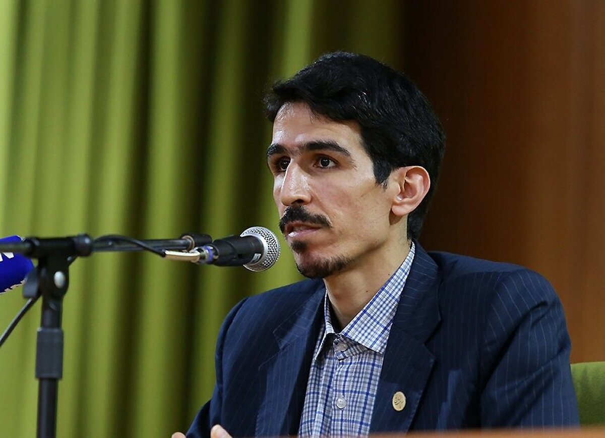 در دولت رئیسی واردکننده بنزین شدیم