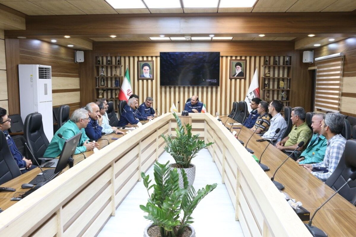تقدیر مدیرعامل از دست‌اندرکاران مهار آتش‌سوزی در انبار فولاد خوزستان