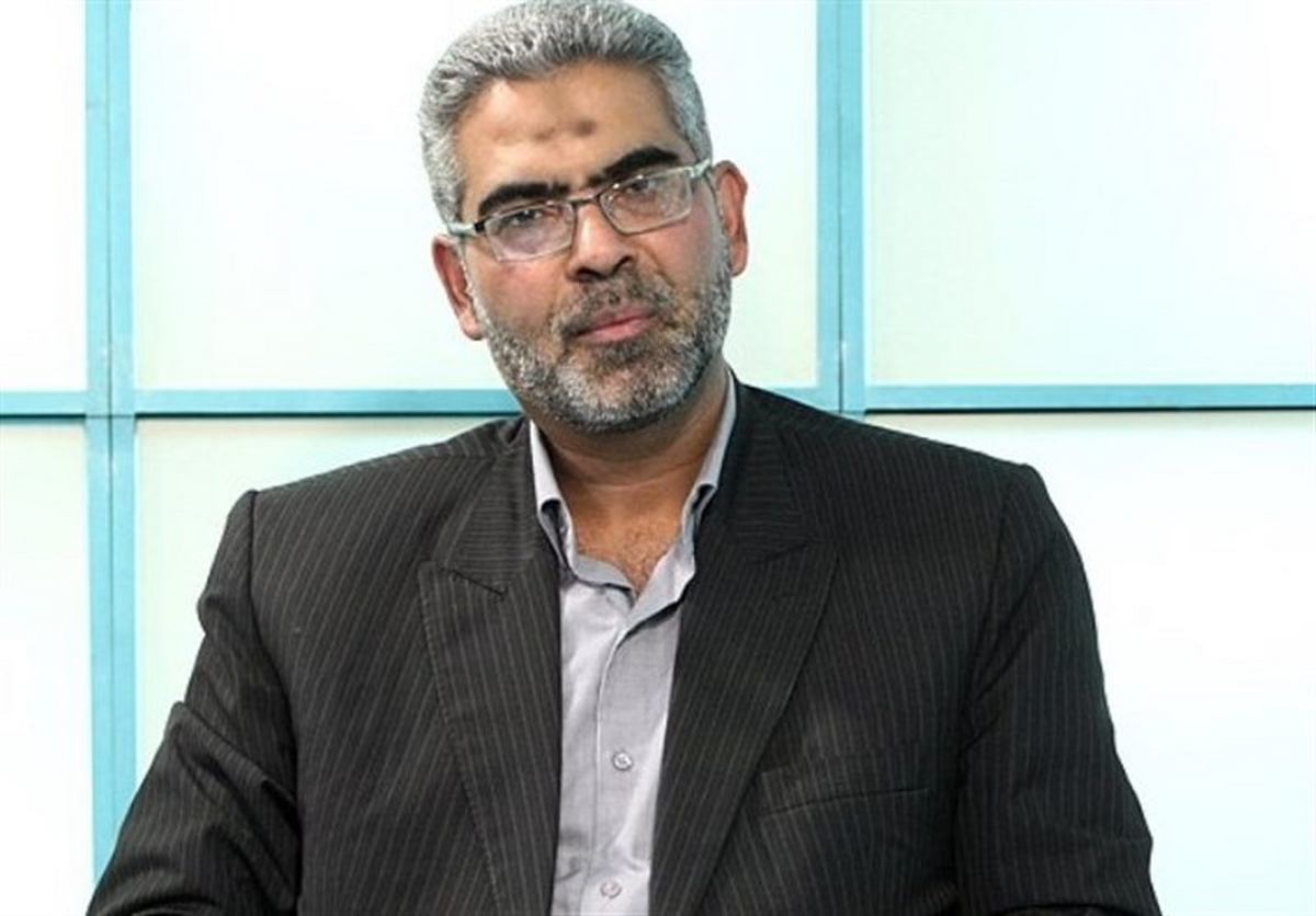 با دست فرمان فعلی بانک مرکزی تورم مهار نمی‌شود